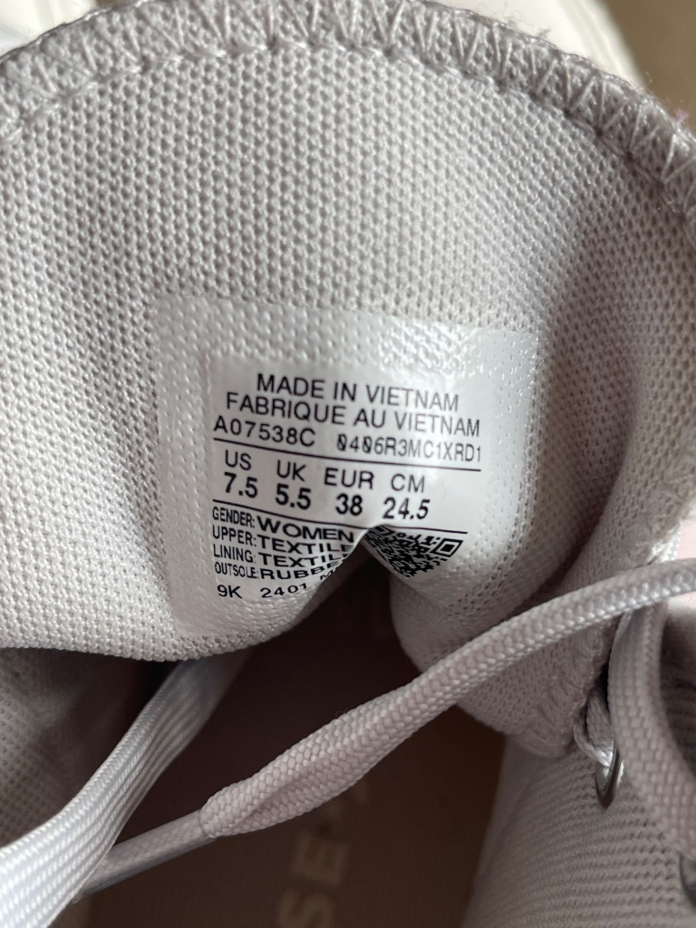 Gray Hightop Platform Converse - Final Markdown - Picture 5 of 7